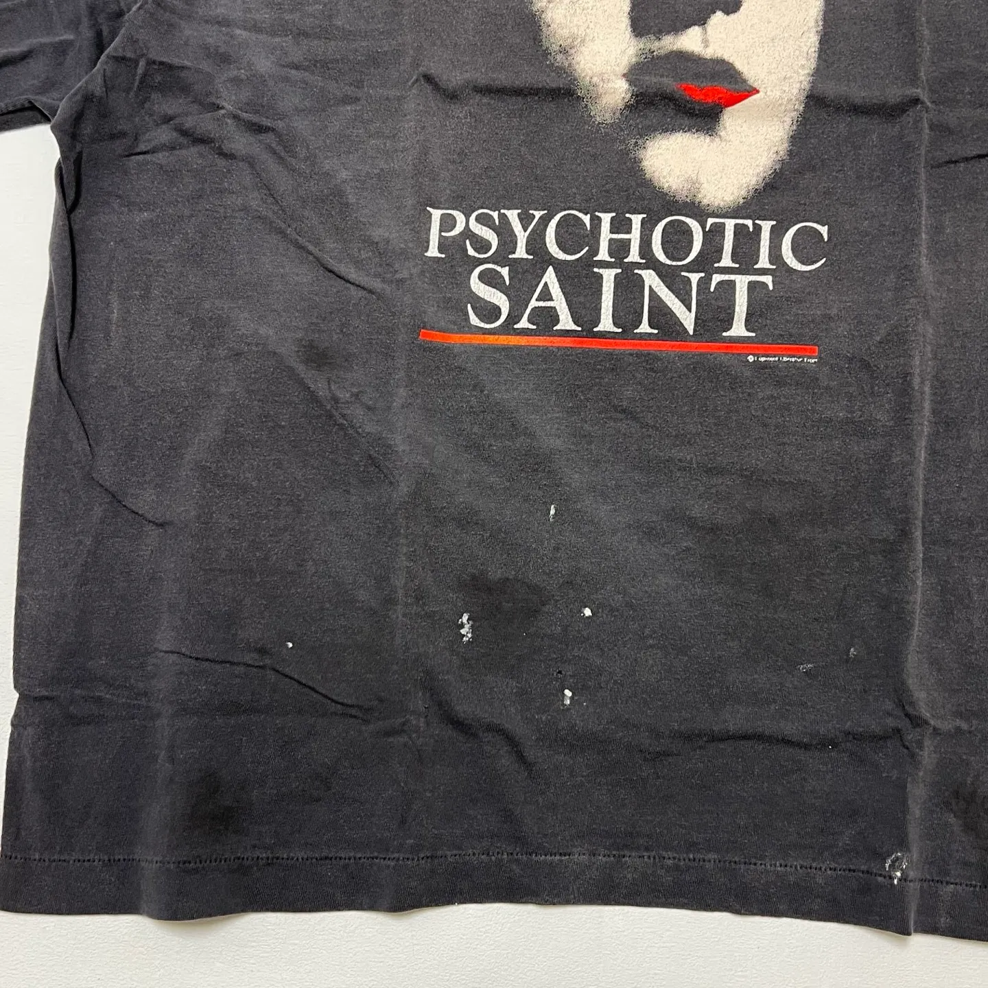 SAINT Mxxxxxx SS TEE/PSYCHOTIC SNT/BLK Gothic heavy metal rock style retro short-sleeved Mysterious woman's face printed distressed TEE Washed black S-XL Same as the original version Cylindrical side seam OE yarn fabric Garment dyeing Faded by heavy washing Bust plaster faded Correct version Matching of original accessories